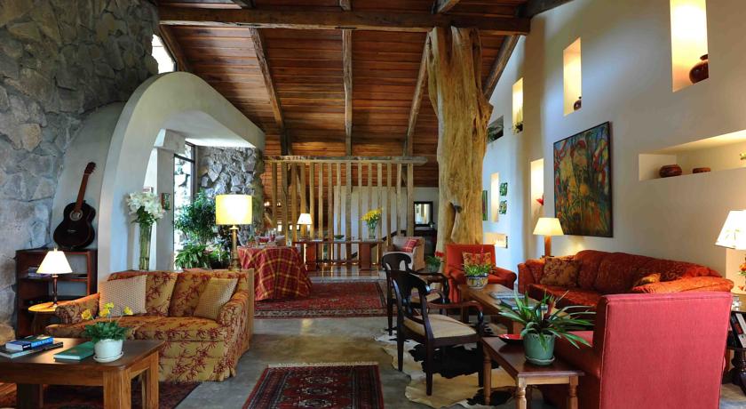 Imagen de los interiores del Hotel Poas Volcano Lodge. Foto 4
