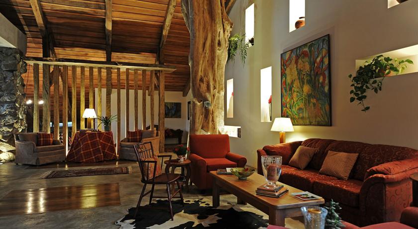 Imagen de los interiores del Hotel Poas Volcano Lodge. Foto 5