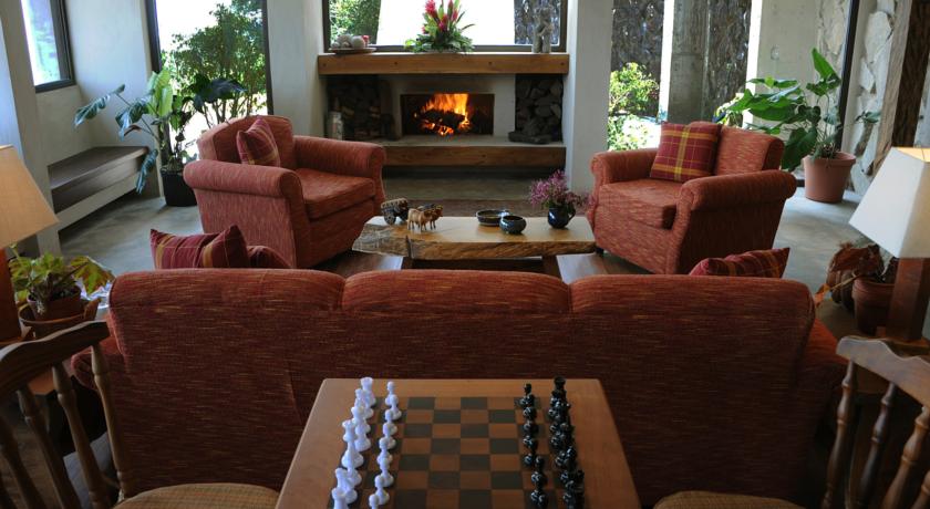 Imagen de los interiores del Hotel Poas Volcano Lodge. Foto 6