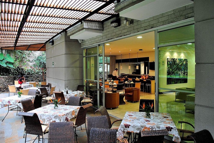 Imagen general del Hotel Poblado Alejandria. Foto 11