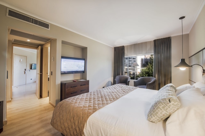 Imagen de la habitación del Hotel Poblado Plaza. Foto 4