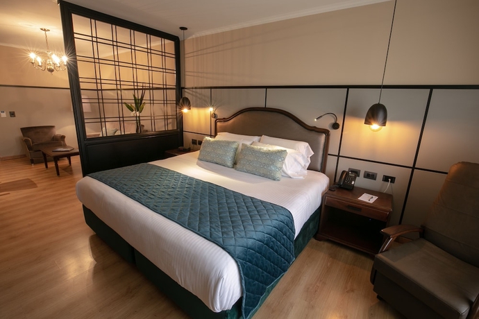 Imagen de la habitación del Hotel Poblado Plaza. Foto 7