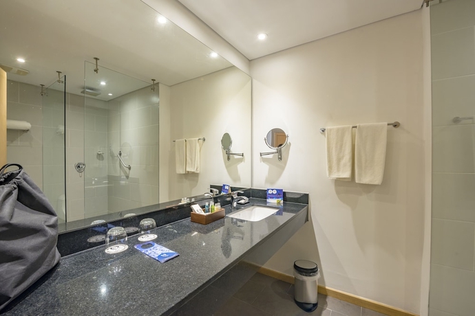 Imagen de la habitación del Hotel Poblado Plaza. Foto 9