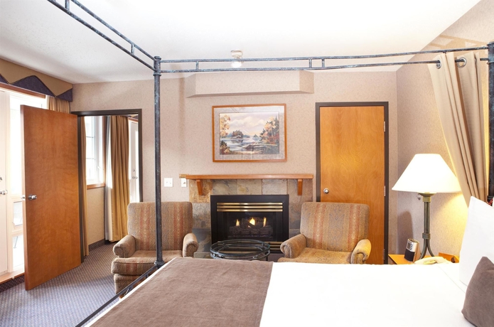 Imagen de la habitación del Hotel Pocaterra Inn and Waterslide. Foto 2