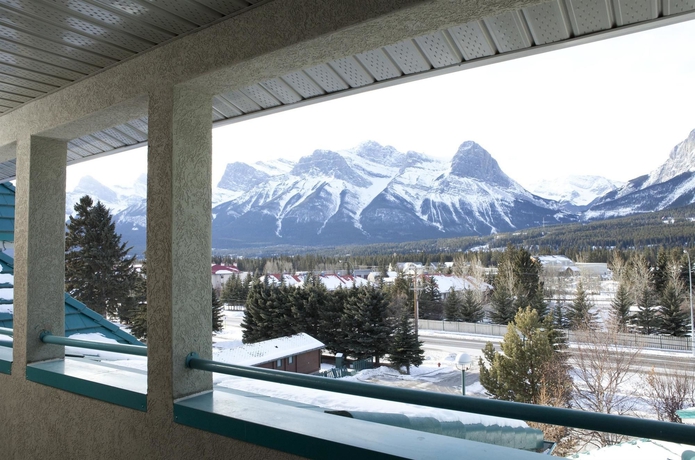 Imagen de la habitación del Hotel Pocaterra Inn and Waterslide. Foto 12