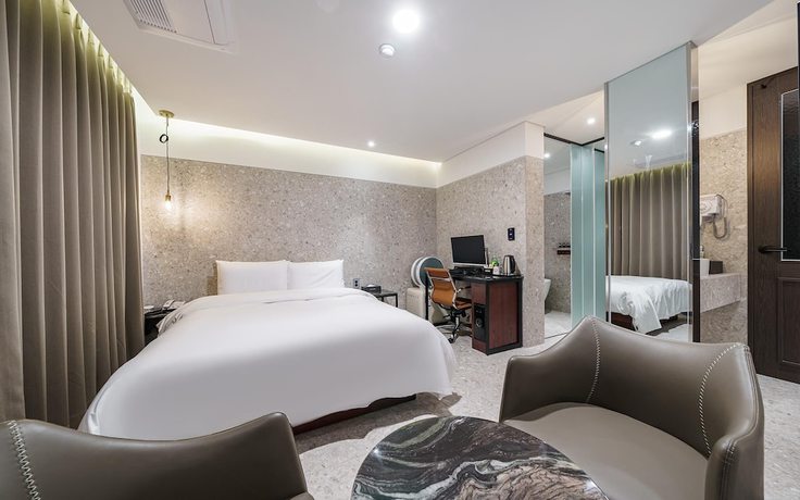 Imagen de la habitación del Hotel Pocheo Alma. Foto 11