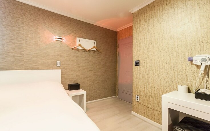 Imagen general del Hotel Pocheon Baegun. Foto 12