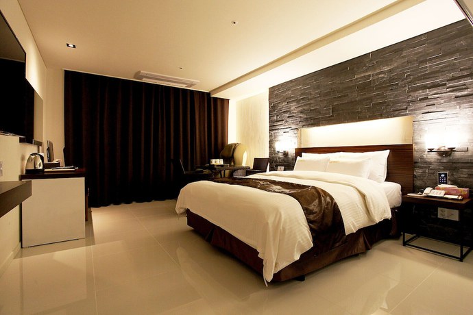 Imagen de la habitación del Hotel Pocheon Commune Motel. Foto 4