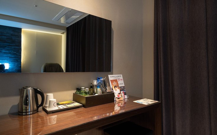 Imagen de la habitación del Hotel Pocheon Commune Motel. Foto 11