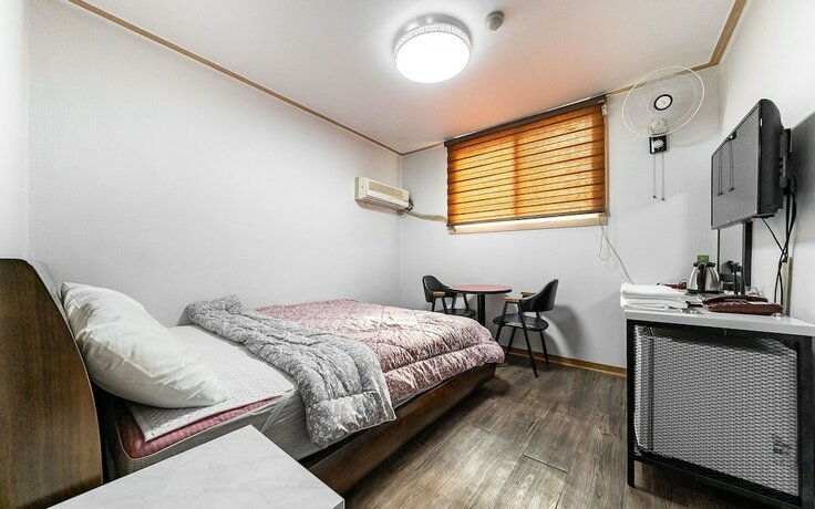 Imagen general del Hotel Pocheon J. Foto 14