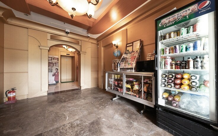 Imagen general del Hotel Pocheon Kingdom. Foto 20