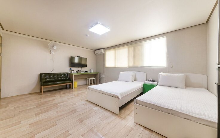 Imagen de la habitación del Hotel Pocheon Michigan. Foto 17