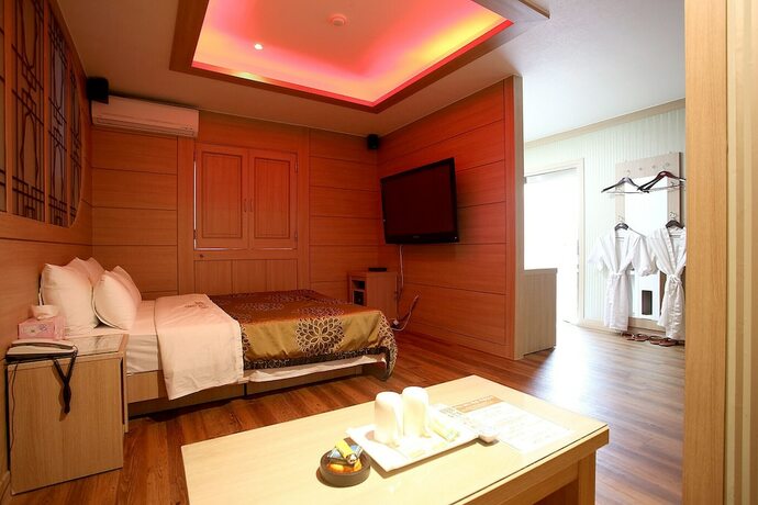 Imagen de la habitación del Hotel Pocheon Mu. Foto 16