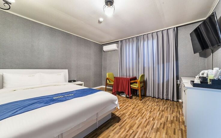 Imagen general del Hotel Pocheon Santorini. Foto 2