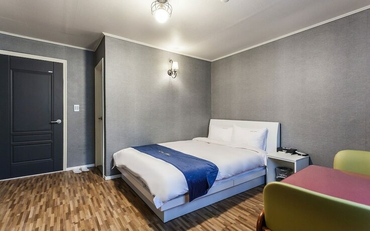 Imagen general del Hotel Pocheon Santorini. Foto 13