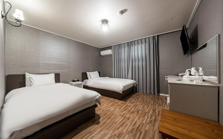 Imagen de la habitación del Hotel Pocheon Santorini. Foto 21