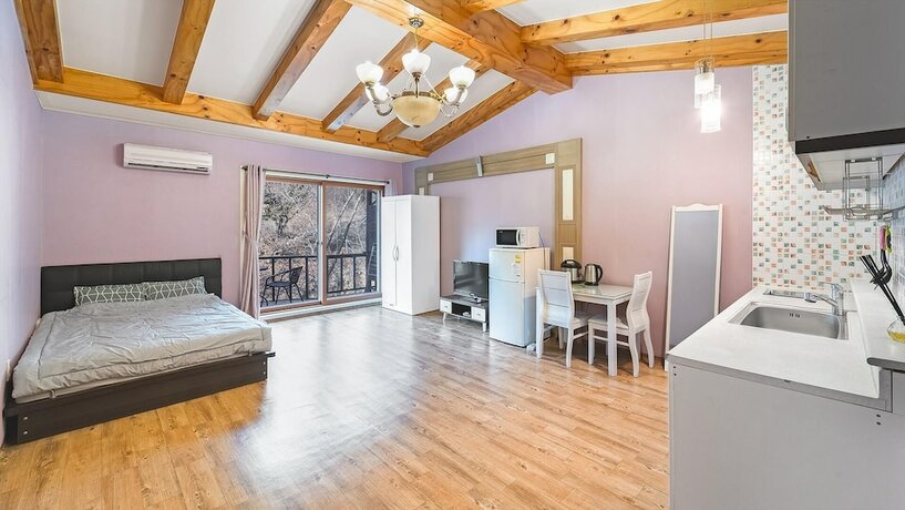 Imagen de la habitación del Hotel Pocheon Sehrounkkum Pension. Foto 17