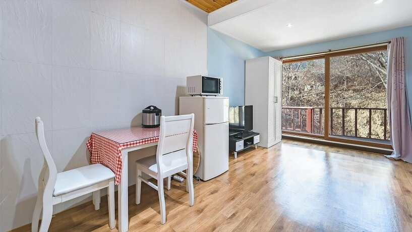 Imagen general del Hotel Pocheon Sehrounkkum Pension. Foto 8