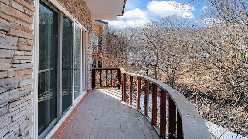 Imagen general del Hotel Pocheon Sehrounkkum Pension. Foto 10