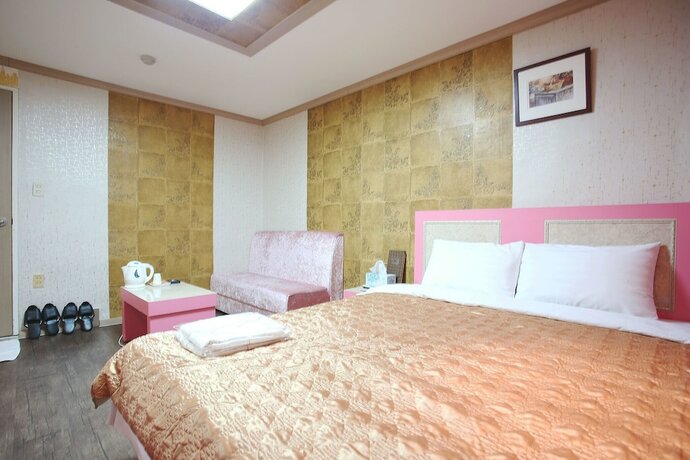 Imagen general del Hotel Pocheon Seokwa Motel. Foto 6