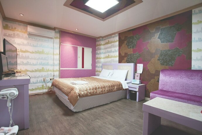 Imagen general del Hotel Pocheon Seokwa Motel. Foto 7