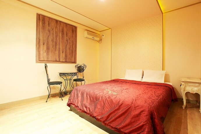 Imagen de la habitación del Hotel Pocheon Sheel. Foto 15