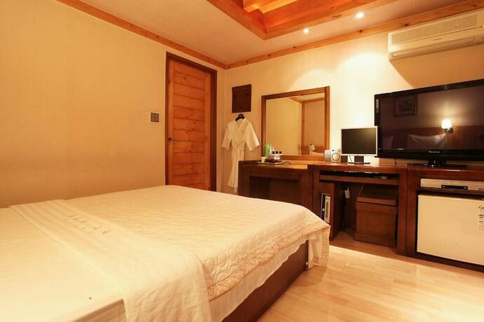 Imagen general del Hotel Pocheon Supsogui Gungjeon. Foto 6