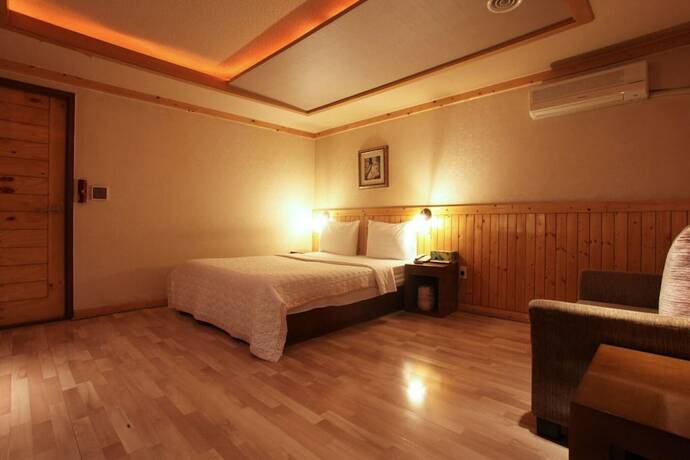 Imagen general del Hotel Pocheon Supsogui Gungjeon. Foto 12