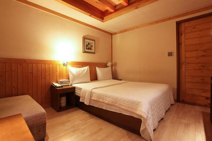 Imagen general del Hotel Pocheon Supsogui Gungjeon. Foto 15