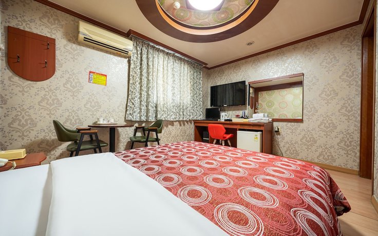 Imagen de la habitación del Hotel Pocheon Wine. Foto 7