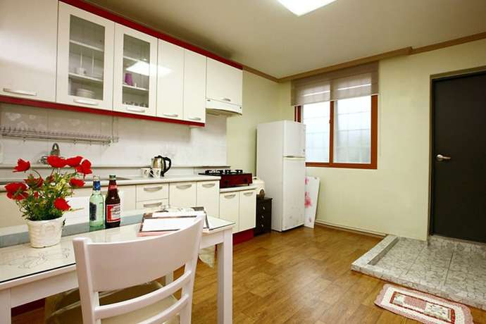 Imagen de la habitación del Hotel Pocheon Yeohaeng Sketch Pension. Foto 3