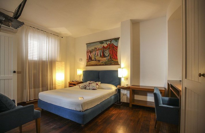 Imagen de la habitación del Hotel Pocho, San Vito Lo Capo. Foto 4