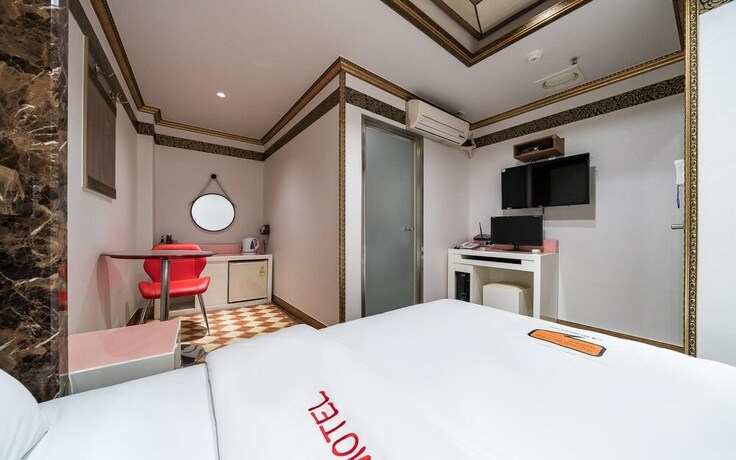 Imagen de la habitación del Hotel Pochoen The Dream. Foto 18