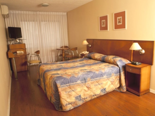 Imagen general del Hotel Pocitos Plaza. Foto 2