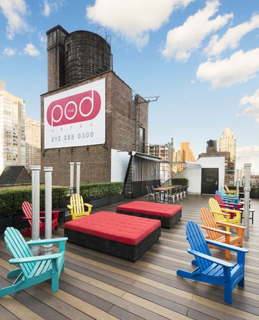 Imagen de los exteriores del Hotel Pod 51. Foto 16