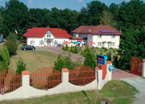 Imagen general del Hotel Pod Dębami. Foto 4