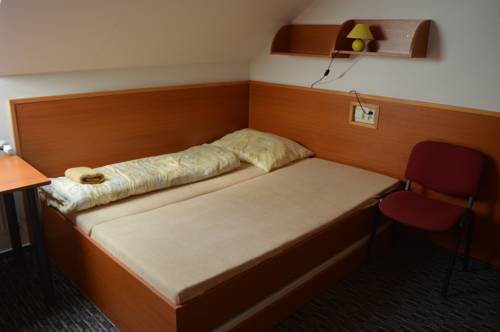 Imagen de la habitación del Hotel Pod Jedlov&yacute;m Vrchem. Foto 13