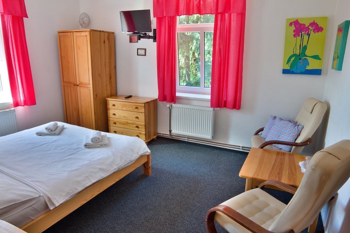 Imagen de la habitación del Hotel Pod &Scaron;ikmou Věž&iacute;. Foto 9