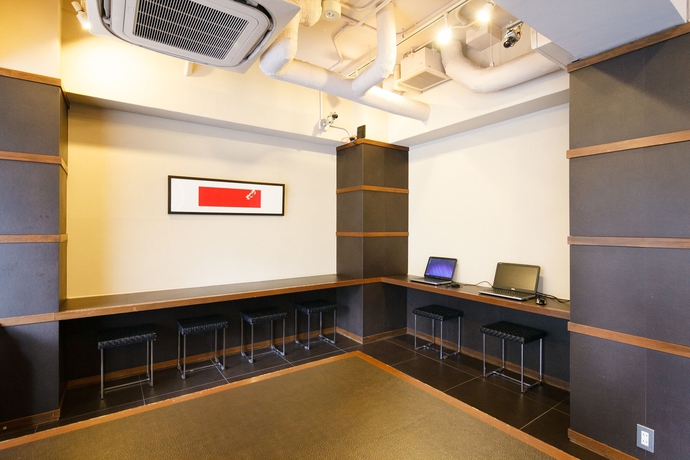 Imagen de los interiores del Hotel Pod Select Shinjuku. Foto 9