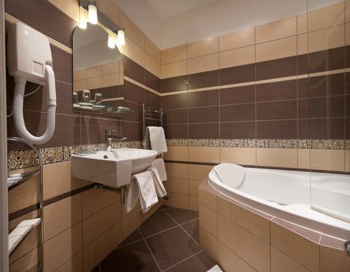 Imagen de la habitación del Hotel Pod Z&aacute;mkem. Foto 5