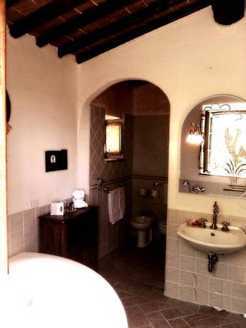 Imagen de la habitación del Hotel Podere Palazzolo. Foto 8