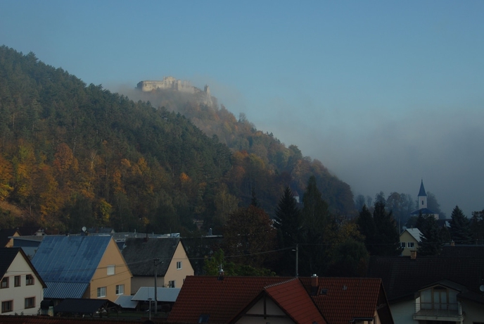 Imagen de la habitación del Hotel Podhradie. Foto 16