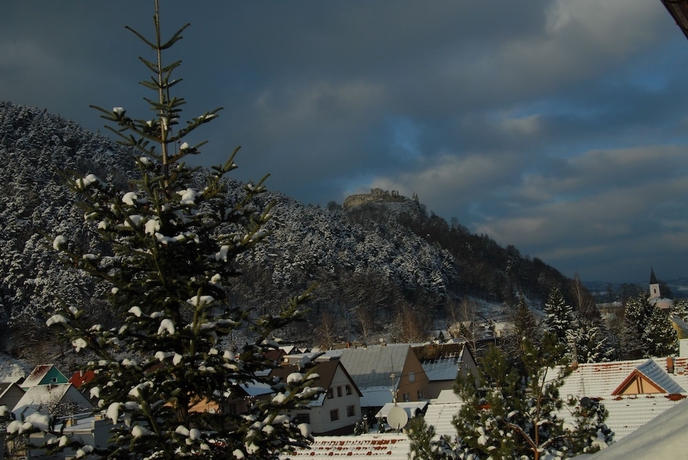 Imagen de la habitación del Hotel Podhradie. Foto 17