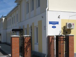 Imagen general del Hotel Podkova Omsk Na Prospekte Gubkina. Foto 3