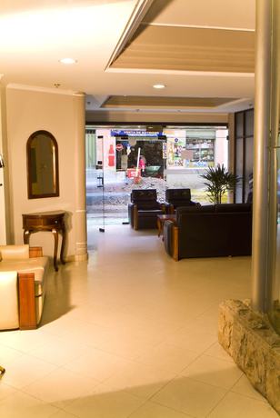 Imagen de los interiores del Hotel Podocarpus. Foto 16
