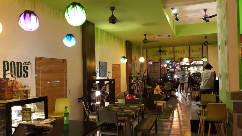 Imagen de los interiores del Hotel Pods The Backpackers Home And Cafe. Foto 19