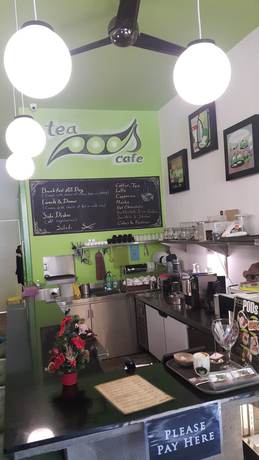 Imagen del bar/restaurante del Hotel Pods The Backpackers Home And Cafe. Foto 5