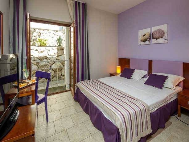 Imagen general del Hotel Podstine. Foto 5