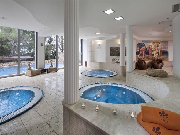 Imagen general del Hotel Podstine. Foto 10