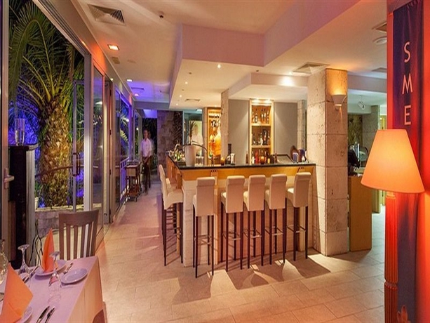 Imagen general del Hotel Podstine. Foto 11